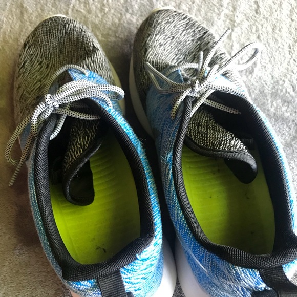 Custom Nikes - Picture 4 of 4